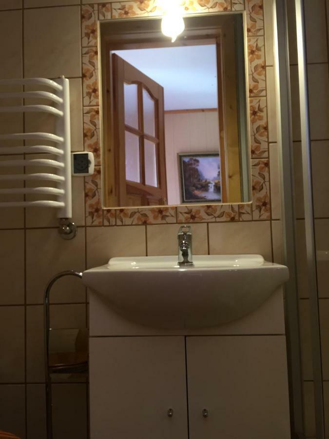 Pokoje U Eli Apartamento Brzegi  Exterior foto